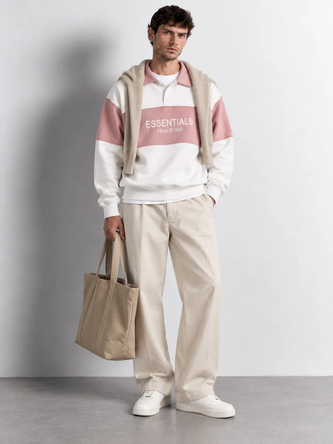 Essential Panel Polo Sweatshirt Dusty Pink — worn, front