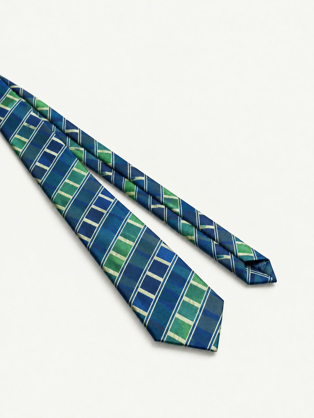 Calder Check Tie — detail